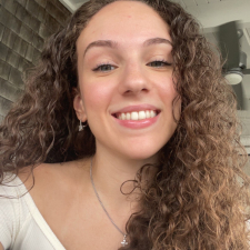 Art History Major Kassandra Stamis (’24) Interning at the Metropolitan Museum of Art